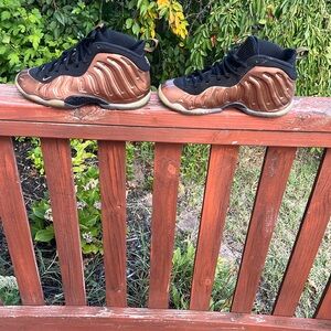 Nike foamposite Grade Kids Black and Brown Sneakers